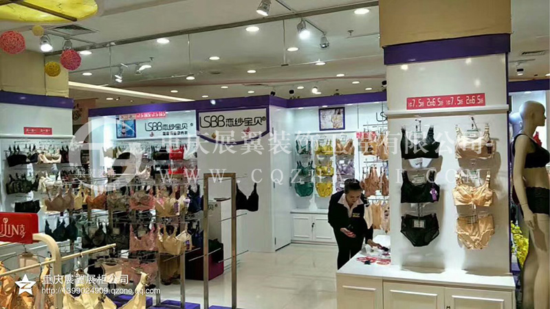 內(nèi)衣睡衣展柜3